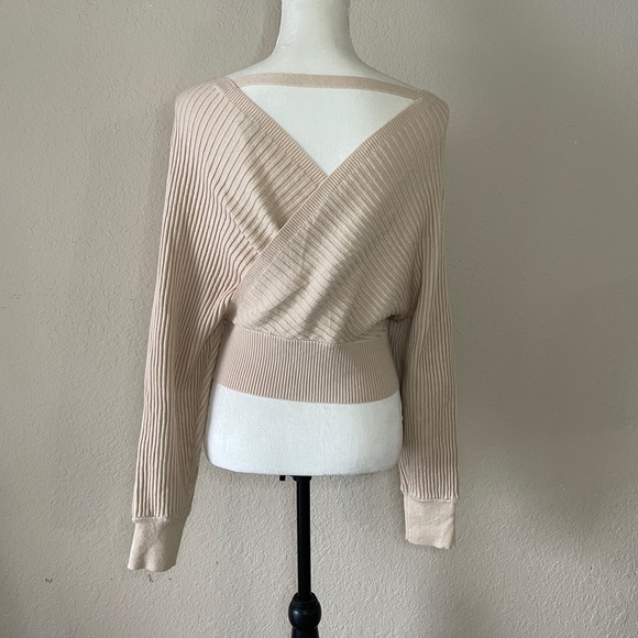 Windsor Women Sz L Doll It Up Open Back Ribbed Sweater Ivory NWT Surplice Neck - Picture 3 of 5
